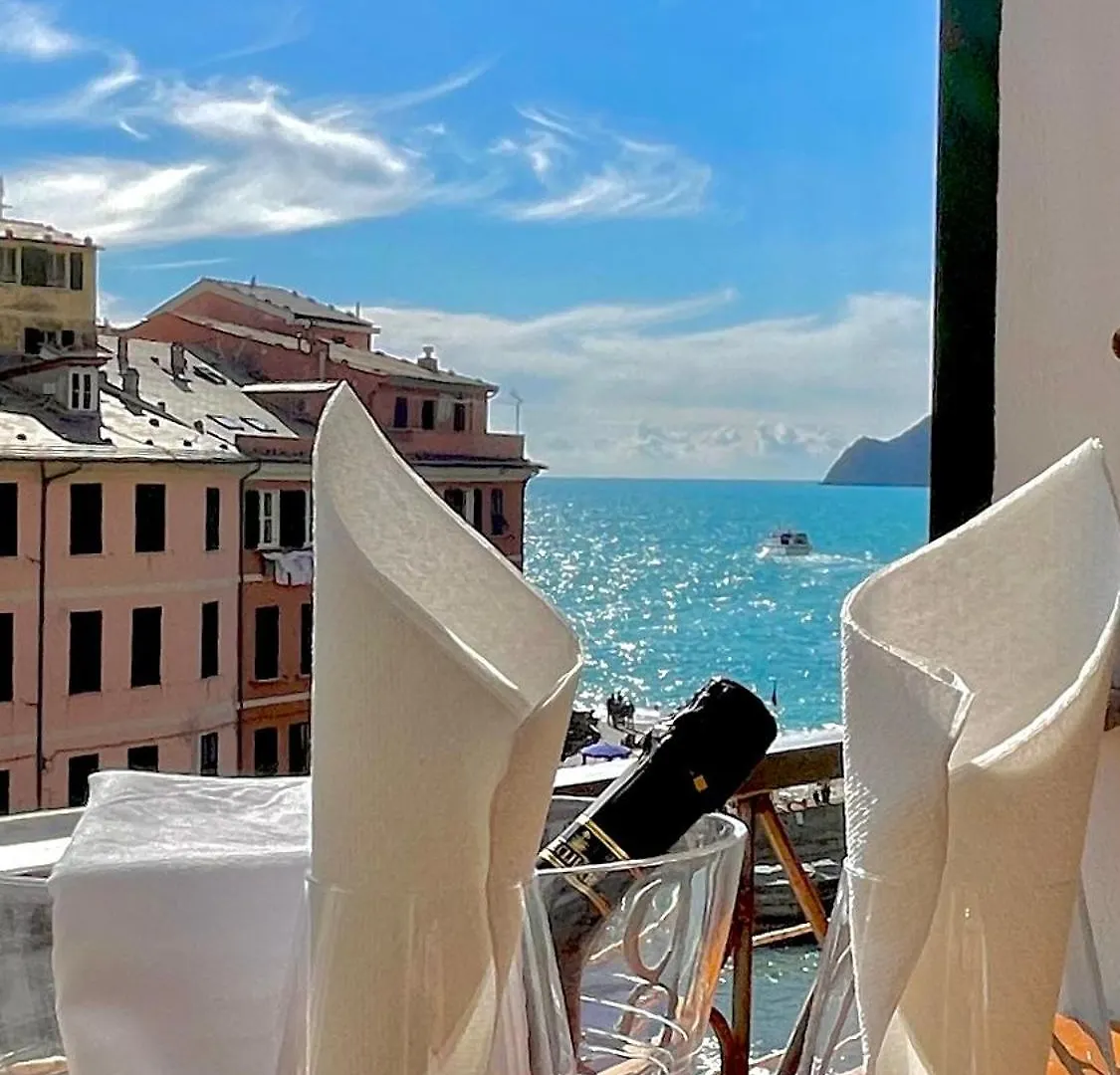 J Suite Sea View Room Vernazza Appartement